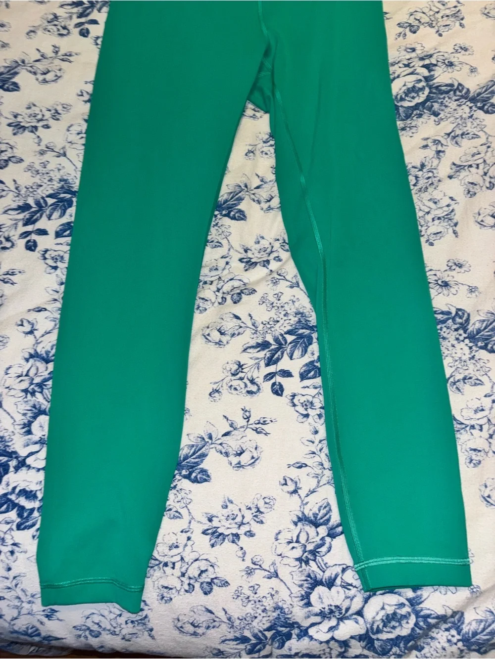 Lululemon size 8 Leggings